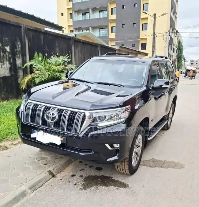 Toyota Land Cruiser Prado 2021 Noir