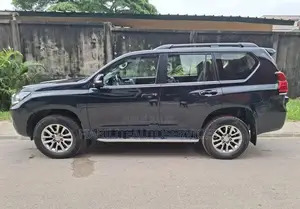 Toyota Land Cruiser Prado 2021 Noir