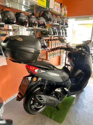 Neuf Yamaha NMAX 155 2022 Gris
