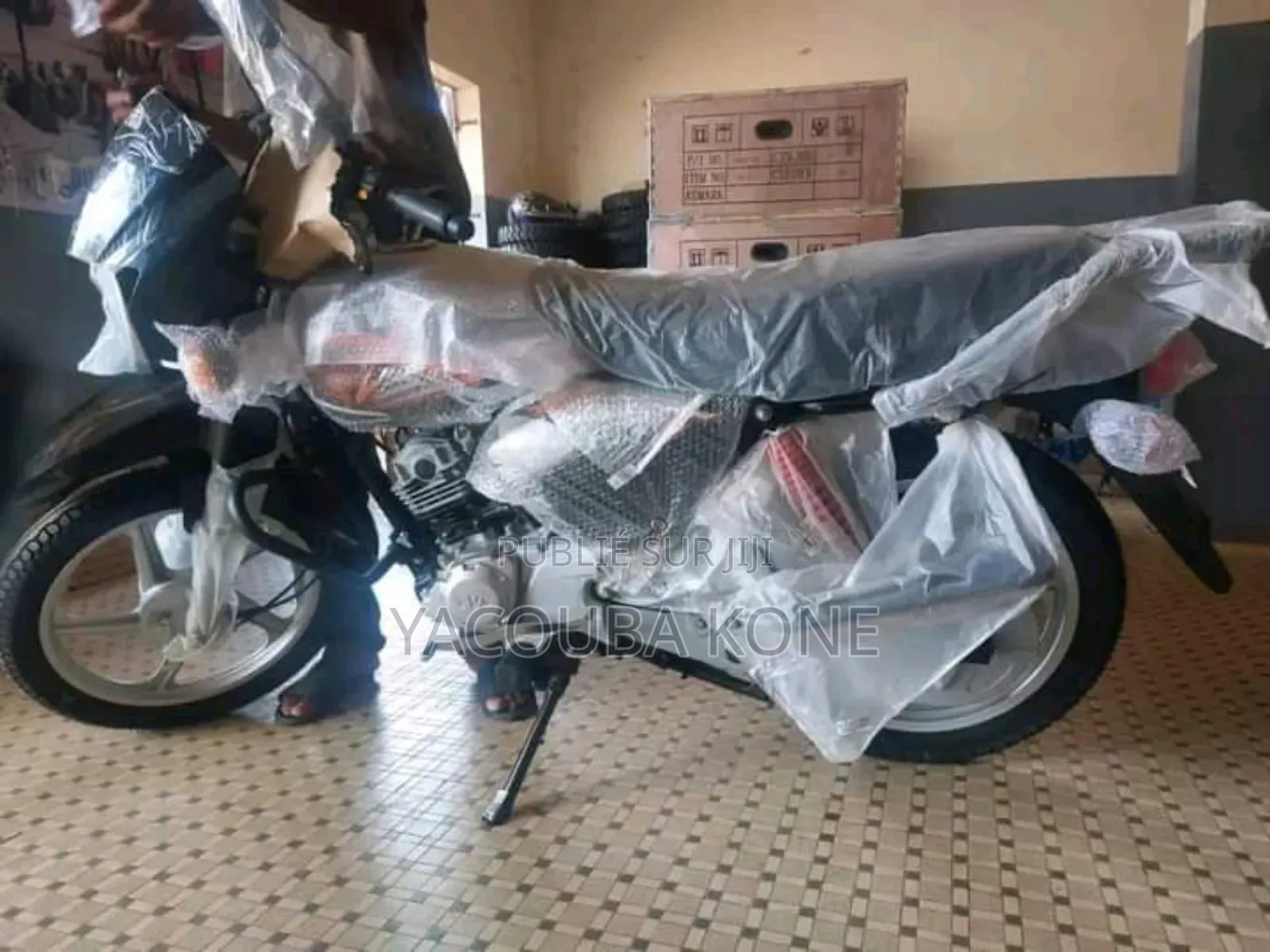 Neuf TVS HLX 125 2022 Autre