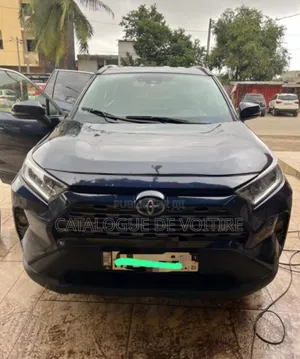 Photo - Toyota RAV4 2020 Bleu