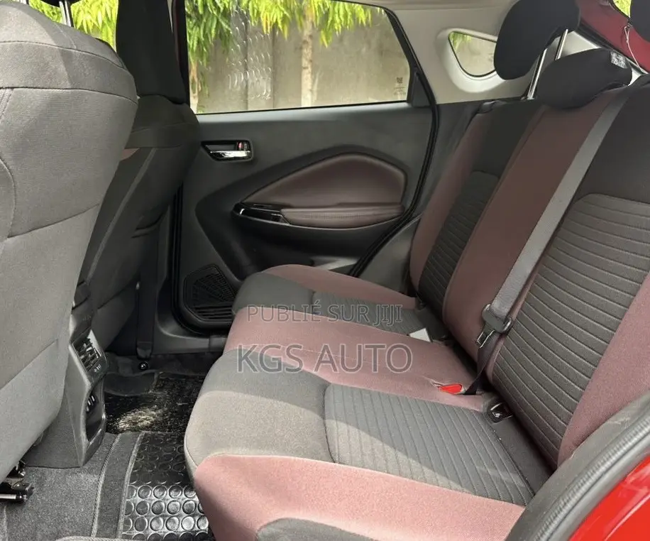 Suzuki Fronx 2025 Rouge