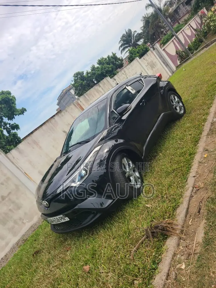 Toyota C-HR 2017 Noir