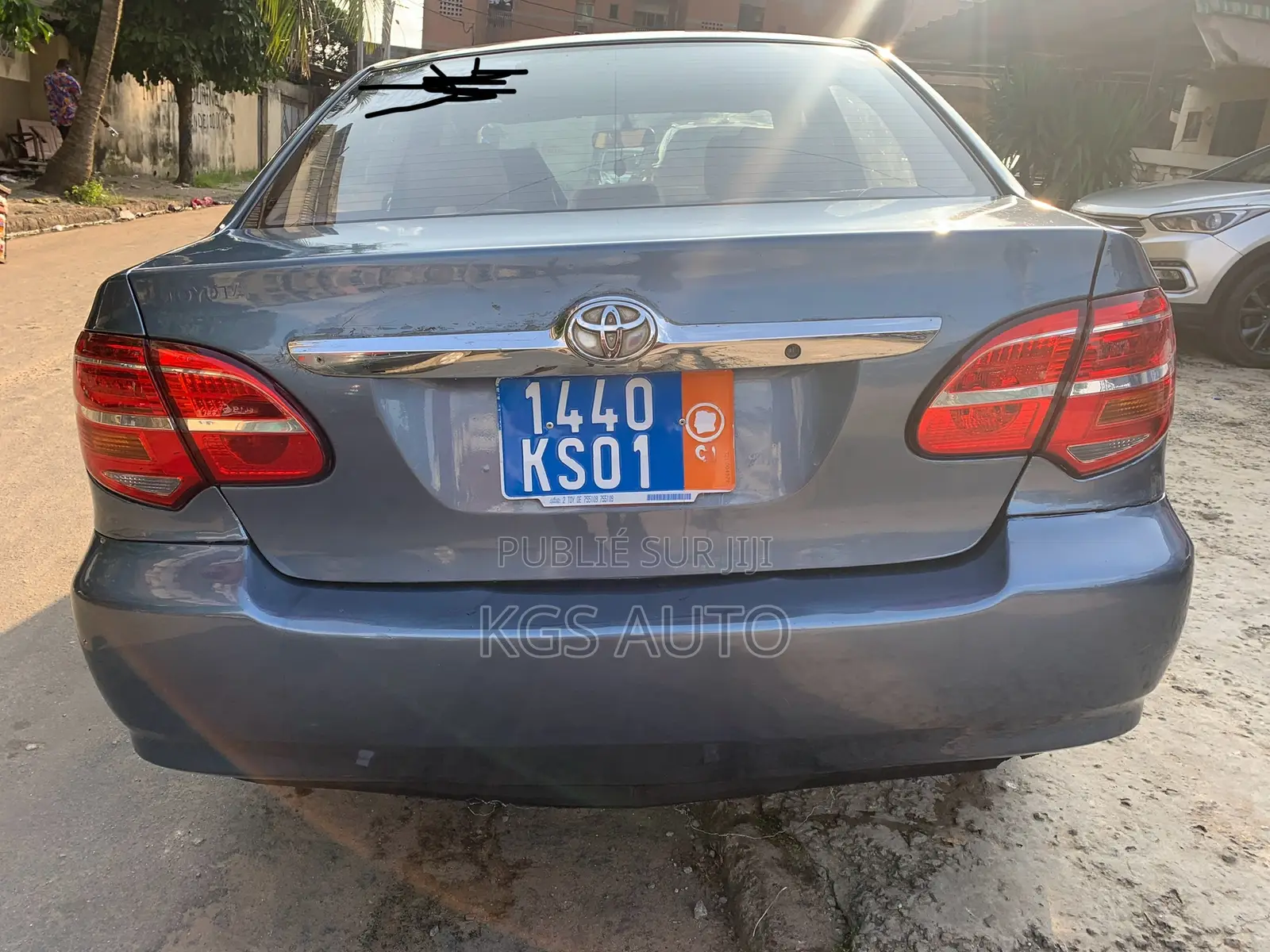 Toyota Corolla L 4dr Sedan (1.8L 4cyl CVT) 2017 Bleu