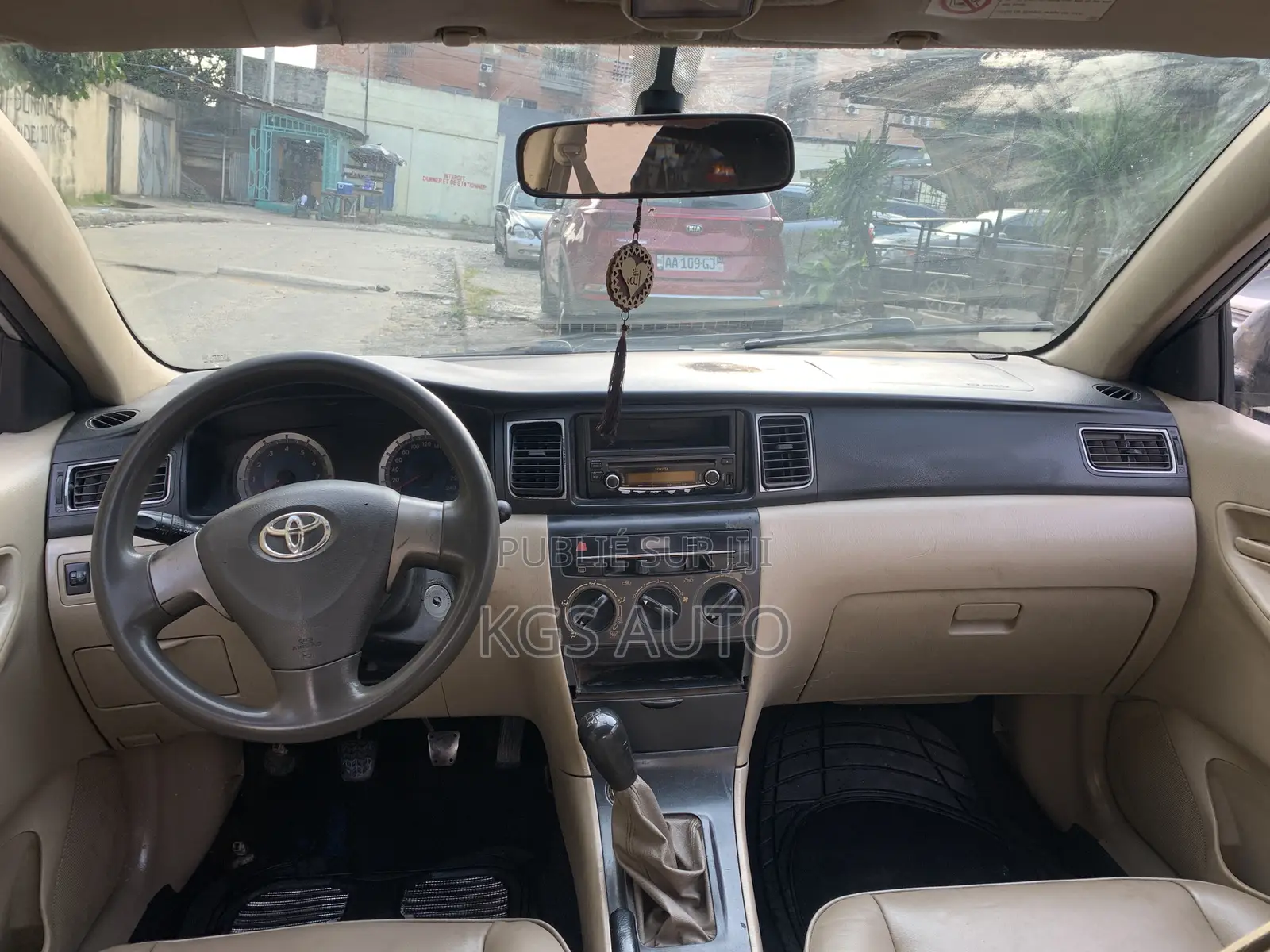 Toyota Corolla L 4dr Sedan (1.8L 4cyl CVT) 2017 Bleu