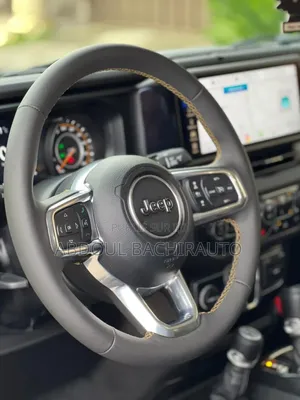 Photo - New Jeep Wrangler 2024 Noir