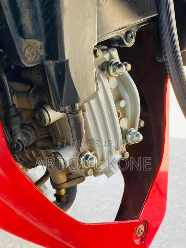 Neuf TVS Autre 2023 Rouge