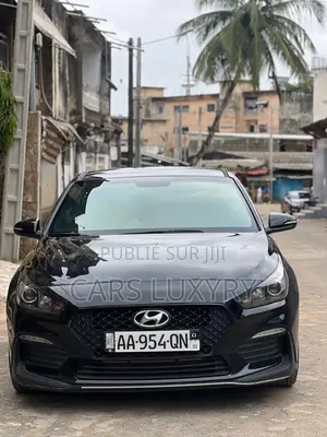 Photo - Hyundai i30 2021 Noir