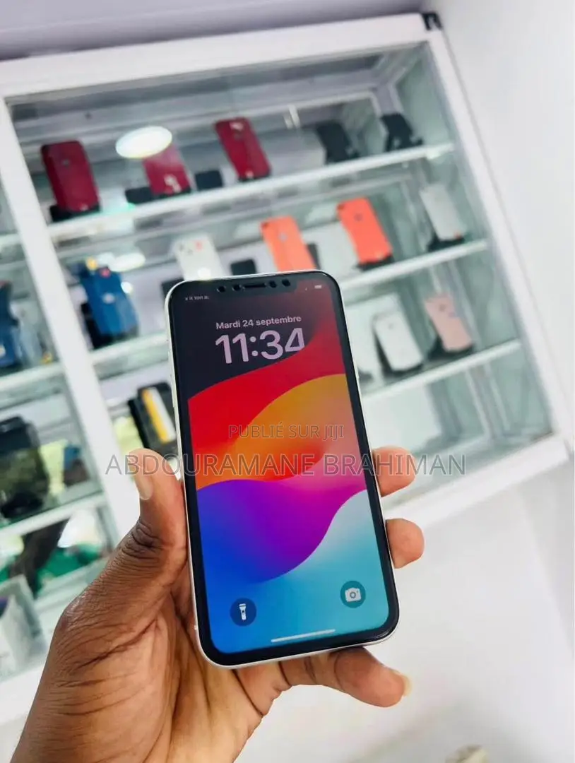 New Pomme iPhone 11 128 GB Blanc