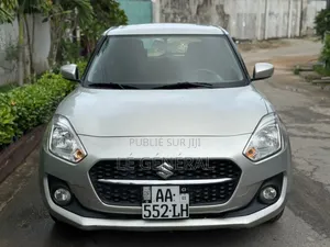Photo - New Suzuki Swift 2025 Gris