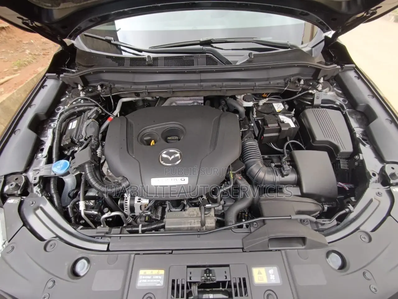 Mazda CX-5 2025 Gris