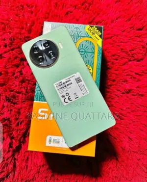 Photo - New Tecno Spark 20 Pro Plus 256 GB Autre