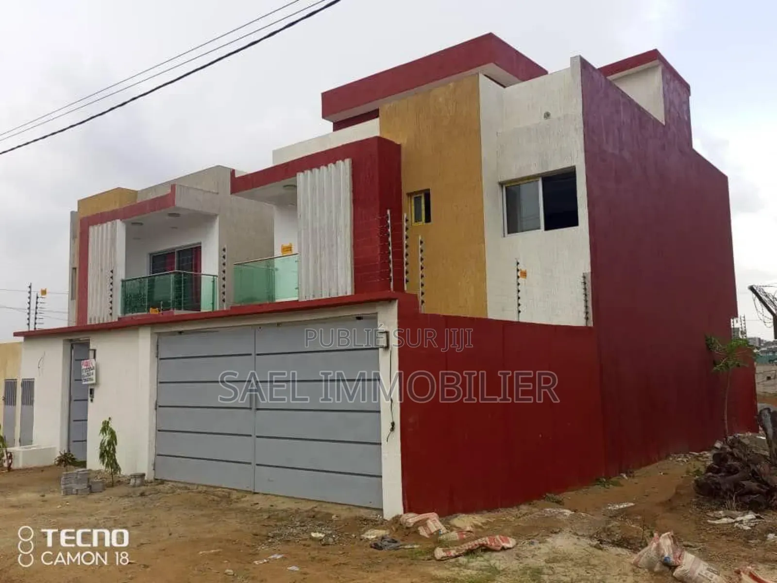 4chbre Villa dans Sael Immobilier, Cocody à Louer