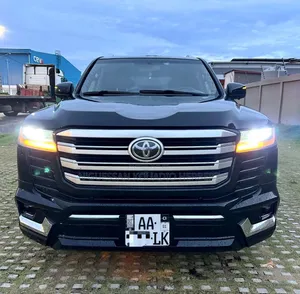 Photo - Toyota Land Cruiser Prado 4.0 Petrol GX-R 2020 Noir