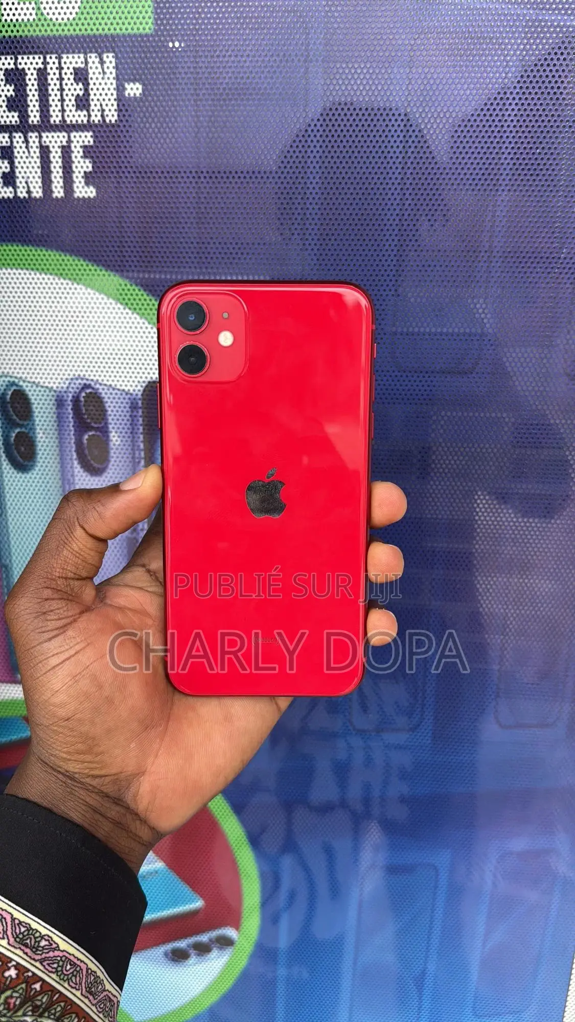 Apple iPhone 11 64 GB Rouge