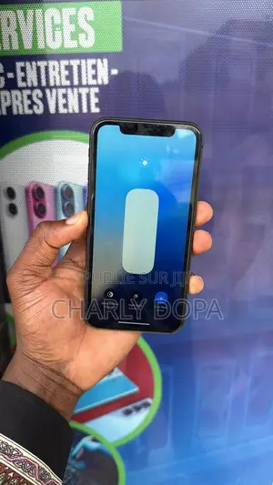 Apple iPhone 11 64 GB Noir