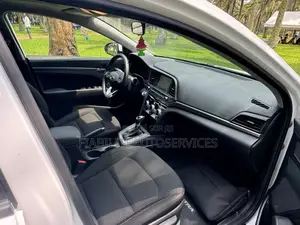 Hyundai Elantra SE 2020 Blanc