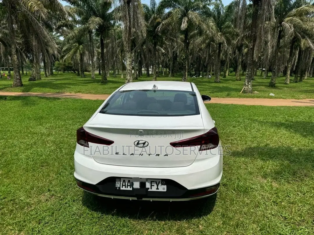 Hyundai Elantra SE 2020 Blanc