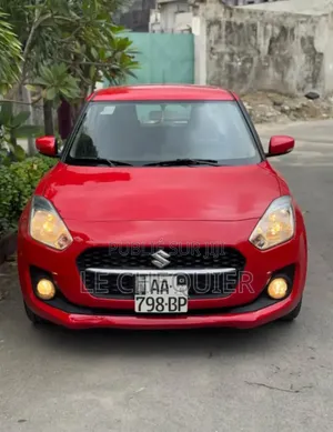 Photo - Suzuki Swift 2023 Rouge