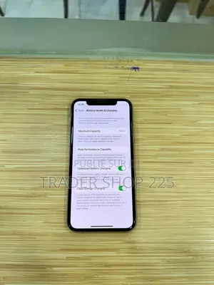 Photo - Pomme iPhone 11 Pro 64 GB Blanc