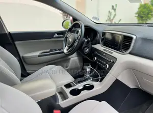 Kia Sportage LX 2021 Rouge