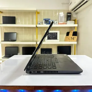 New Ordinateur Portable Dell Latitude 5400 8GB Intel Core I7 SSD 256GB