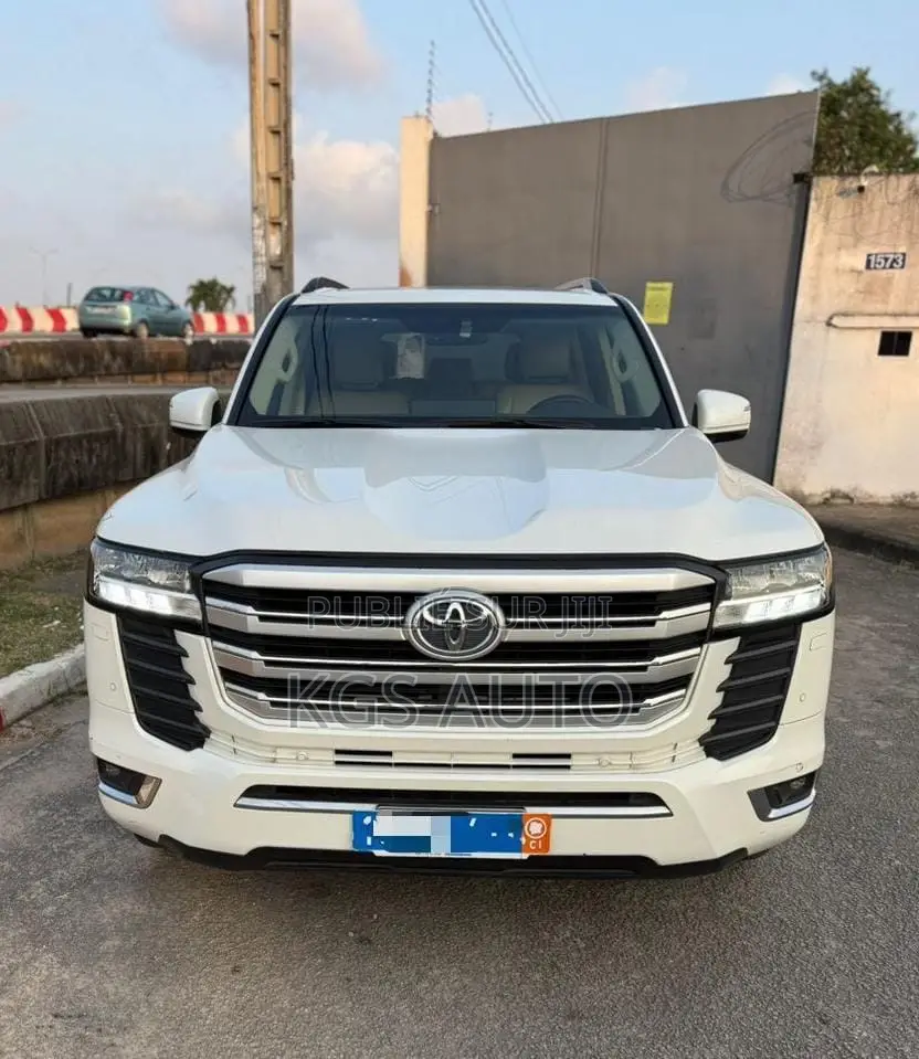 Toyota Land Cruiser Prado 4.0 2022 Blanc cassé