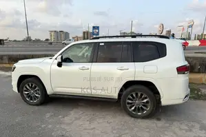 Toyota Land Cruiser Prado 4.0 2022 Blanc cassé