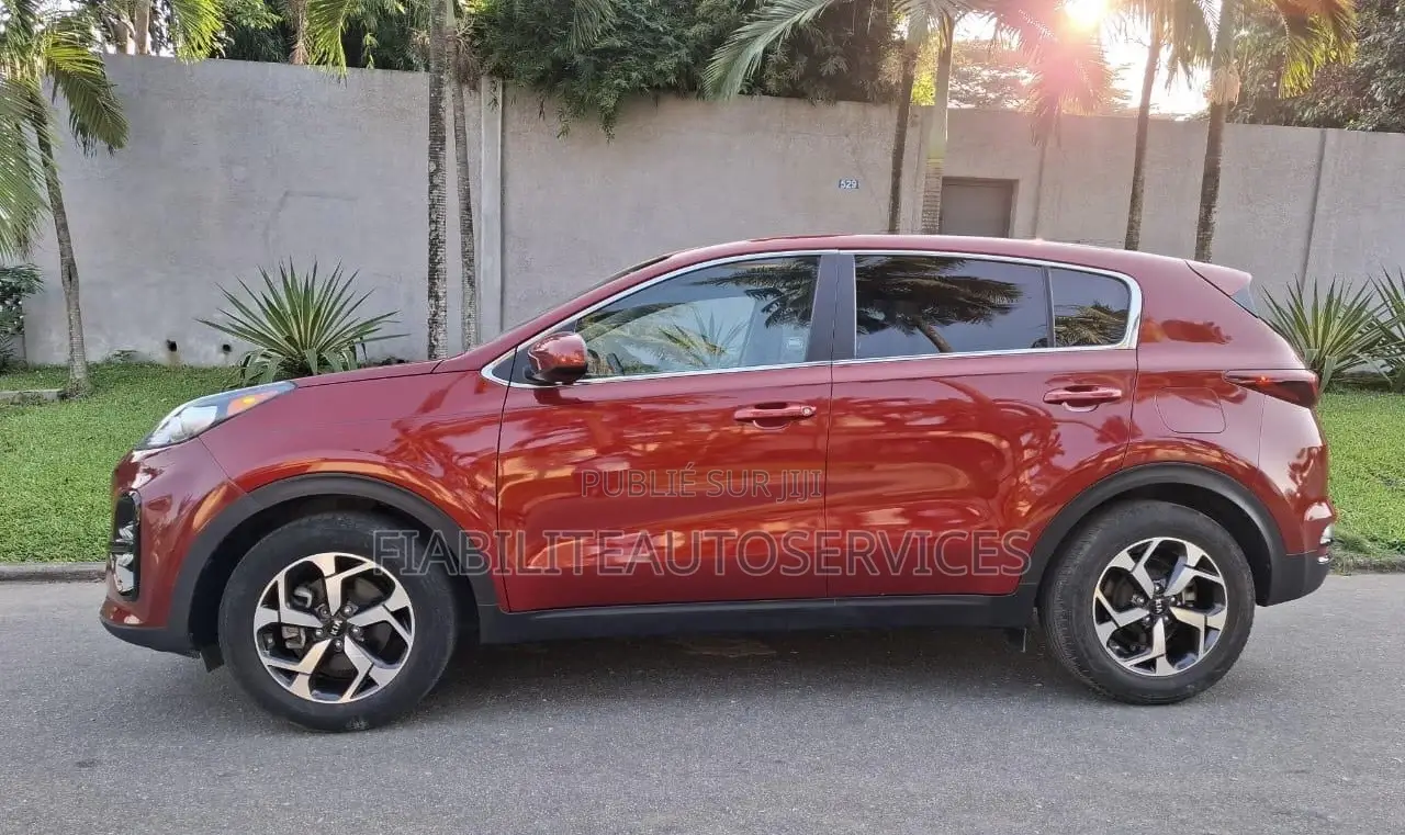 Kia Sportage LX 2021 Rouge