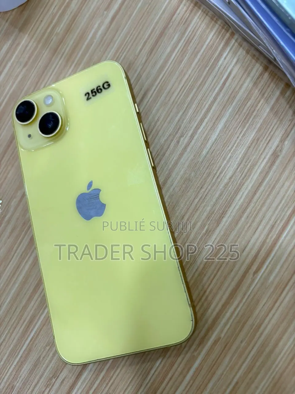 New Pomme iPhone 14 256 GB Jaune