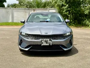 Photo - Kia K5 1.6 T-GDI 2021 Gris