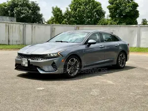 Kia K5 1.6 T-GDI 2021 Gris
