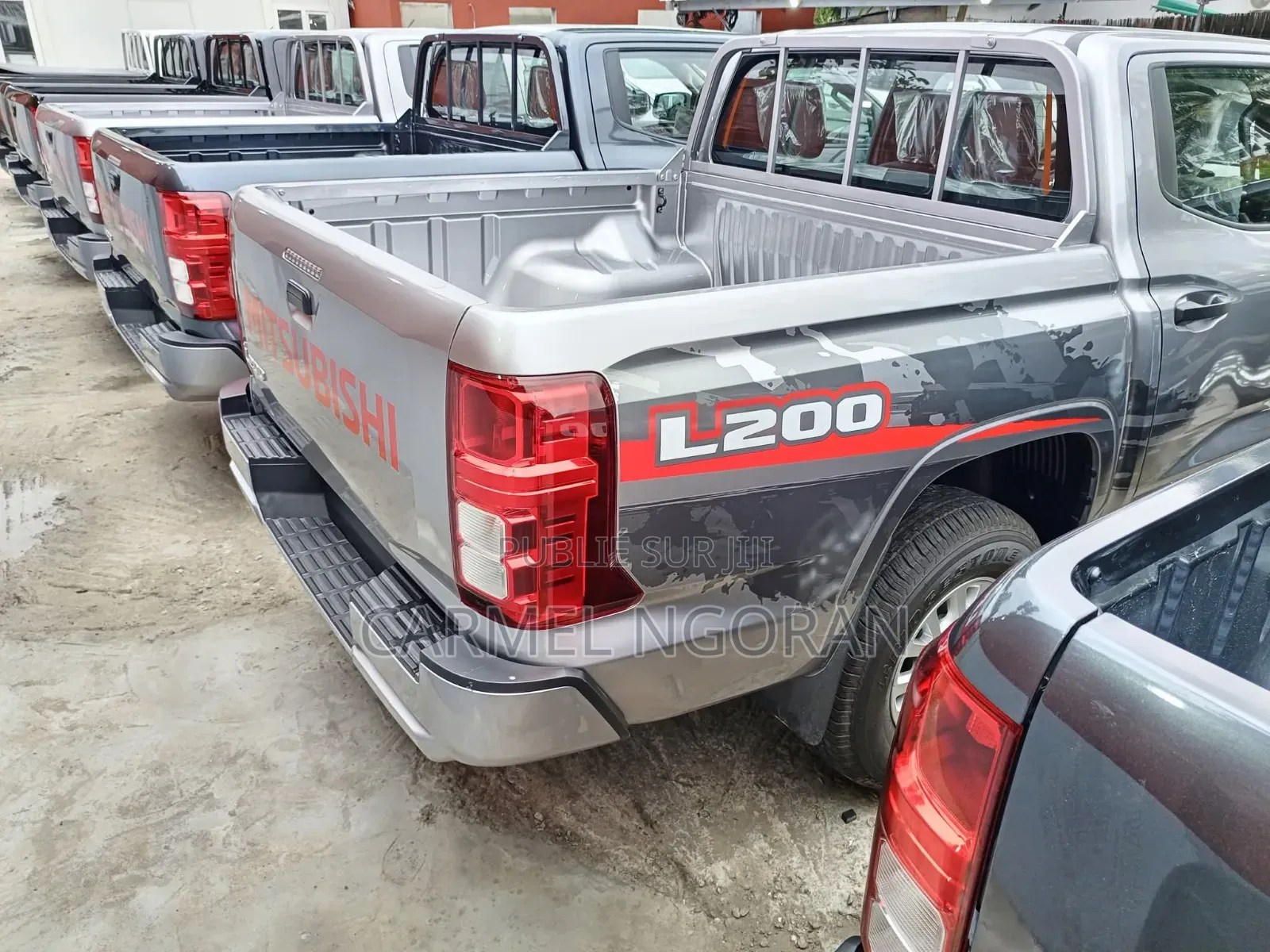 New Mitsubishi L200 2025 Gris