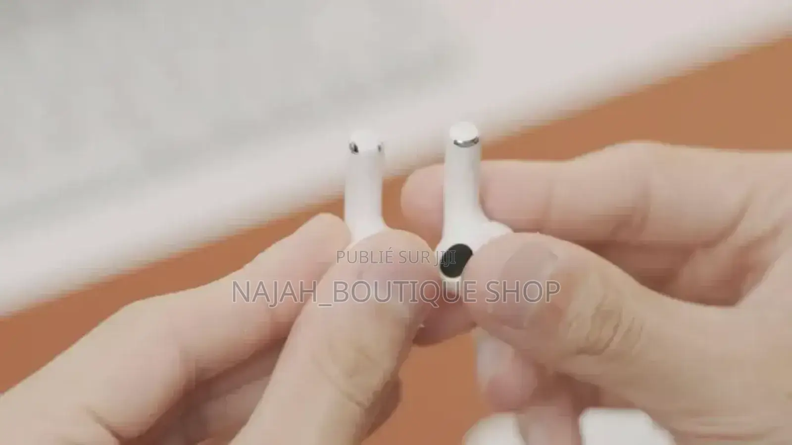 Airpods Pro 4