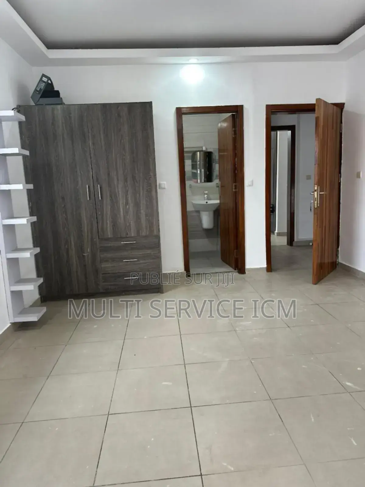 8chbre Duplex dans Ismaël Coulibaly, Cocody à Vendre