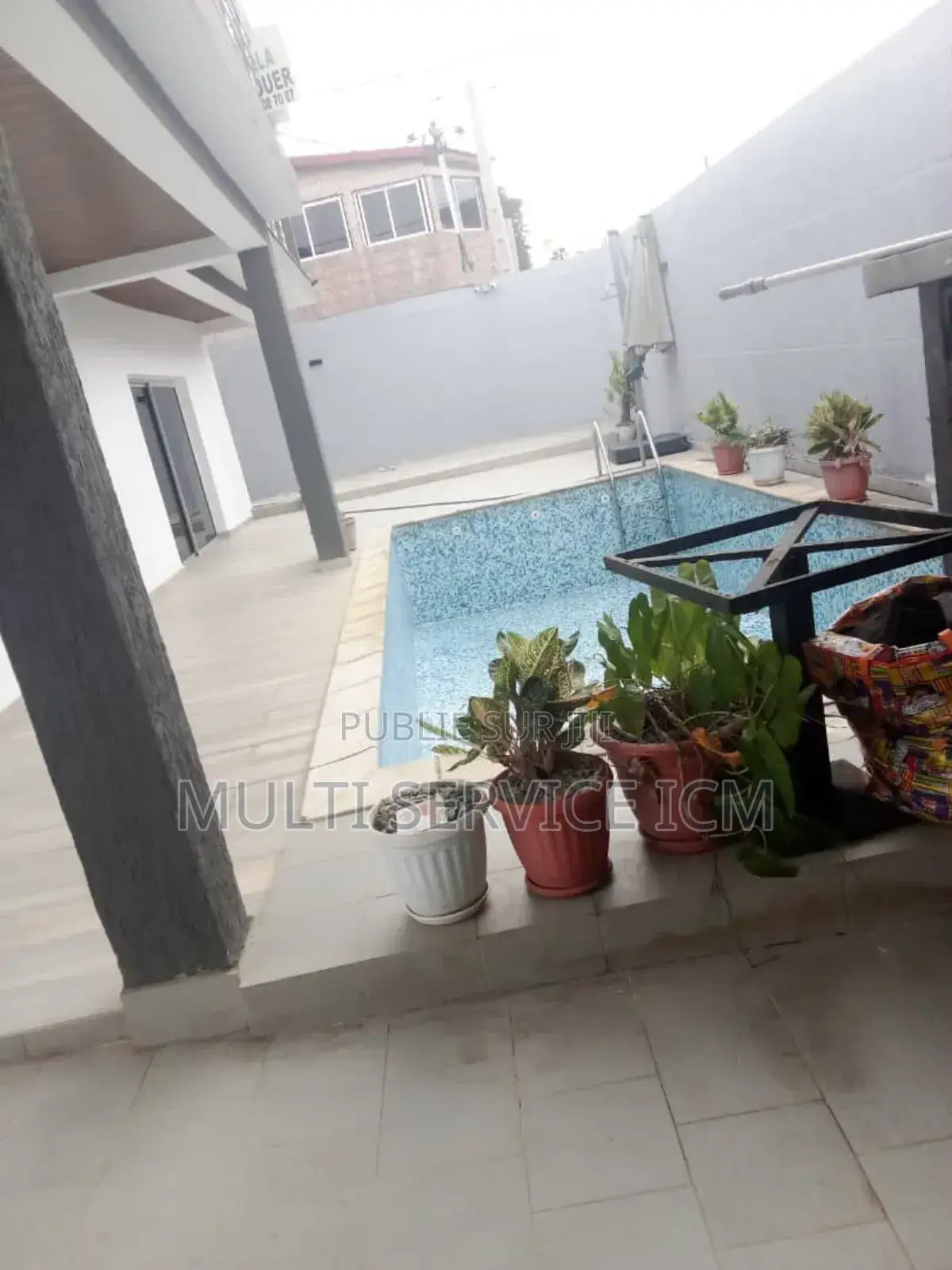 6chbre Duplex dans Ismaël Coulibaly, Cocody à Vendre