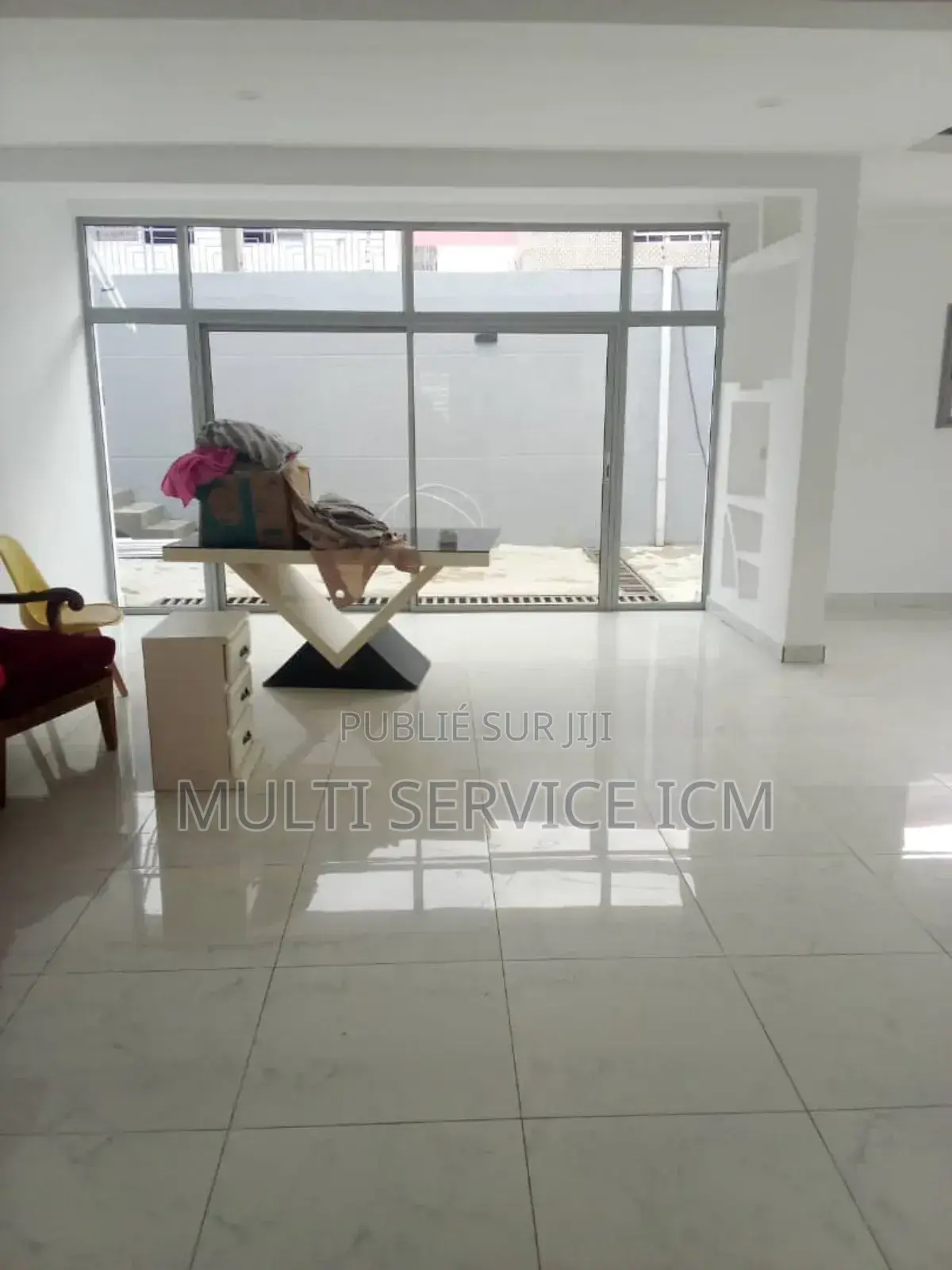 6chbre Duplex dans Ismaël Coulibaly, Cocody à Vendre