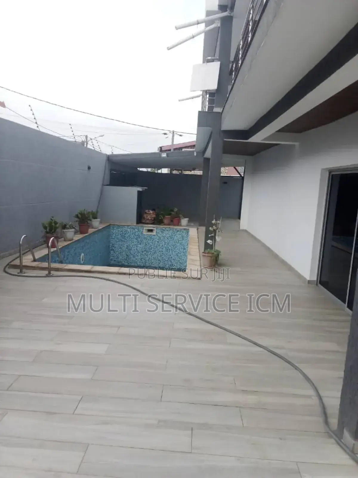 6chbre Duplex dans Ismaël Coulibaly, Cocody à Vendre