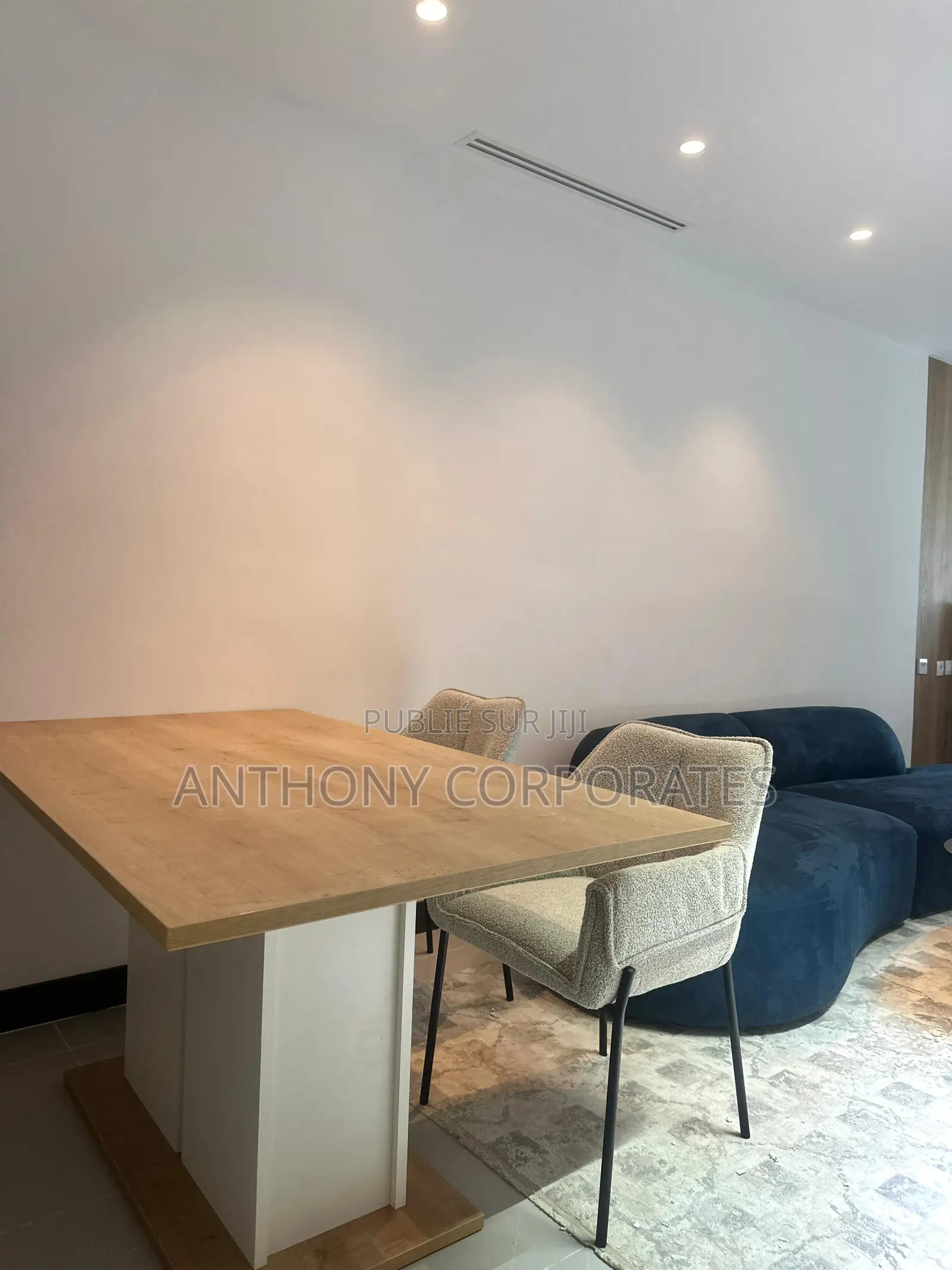 Furnished 1chbre Appartement dans Anthony, Cocody à Louer