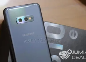 Photo - New Samsung Galaxy S10e 128 GB Autre