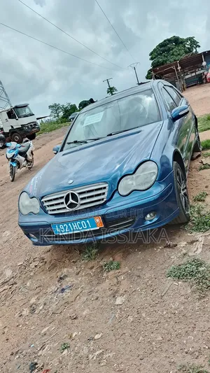 Photo - Mercedes-Benz C300 Base 4Matic Sedan AWD (2.0L 4cyl 7A) 2016 Autre