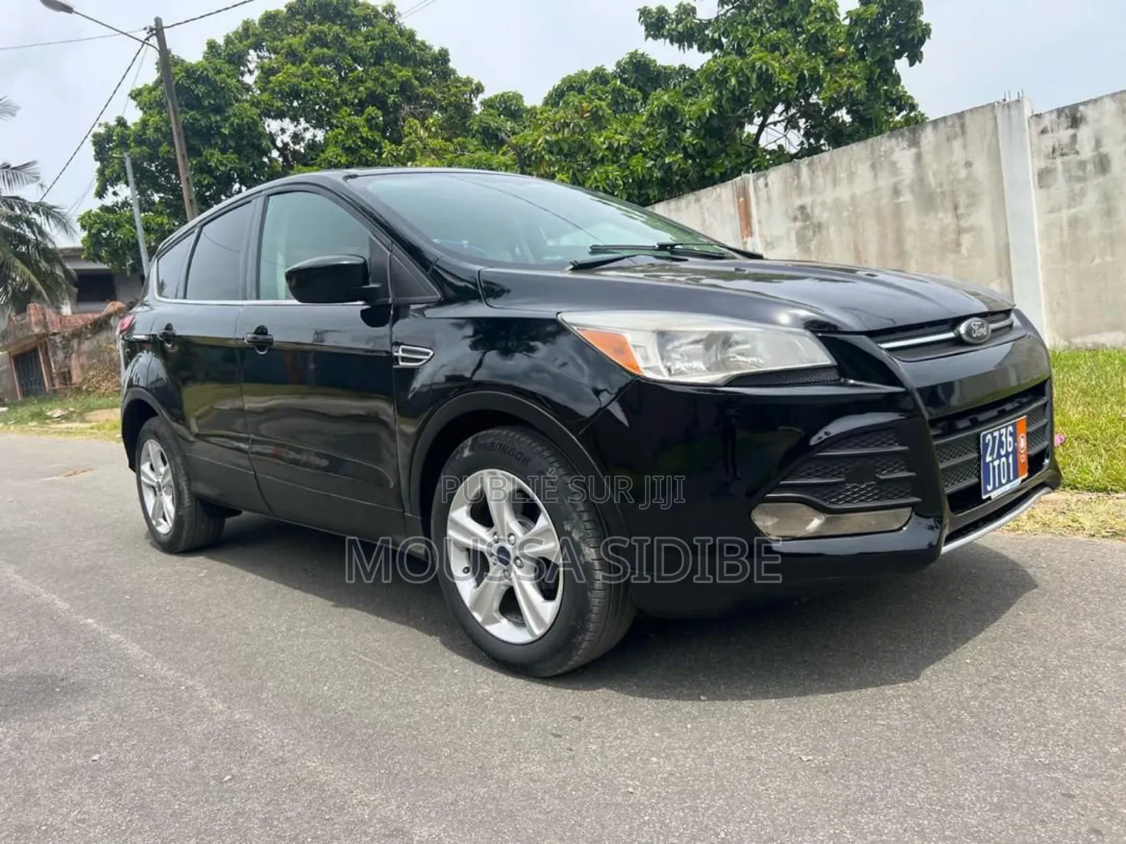 Ford Escape SE 4dr SUV AWD (1.6L 4cyl Turbo 6A) 2014 Noir