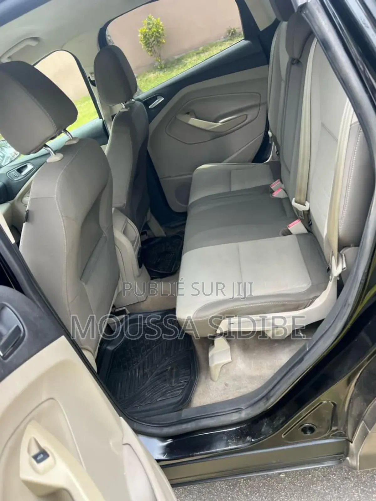 Ford Escape SE 4dr SUV AWD (1.6L 4cyl Turbo 6A) 2014 Noir