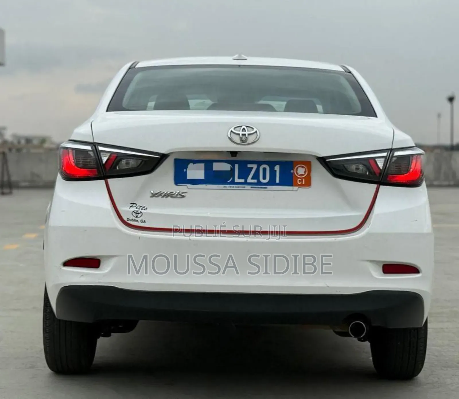 Toyota Yaris 1.5 Sedan L 2020 Blanc