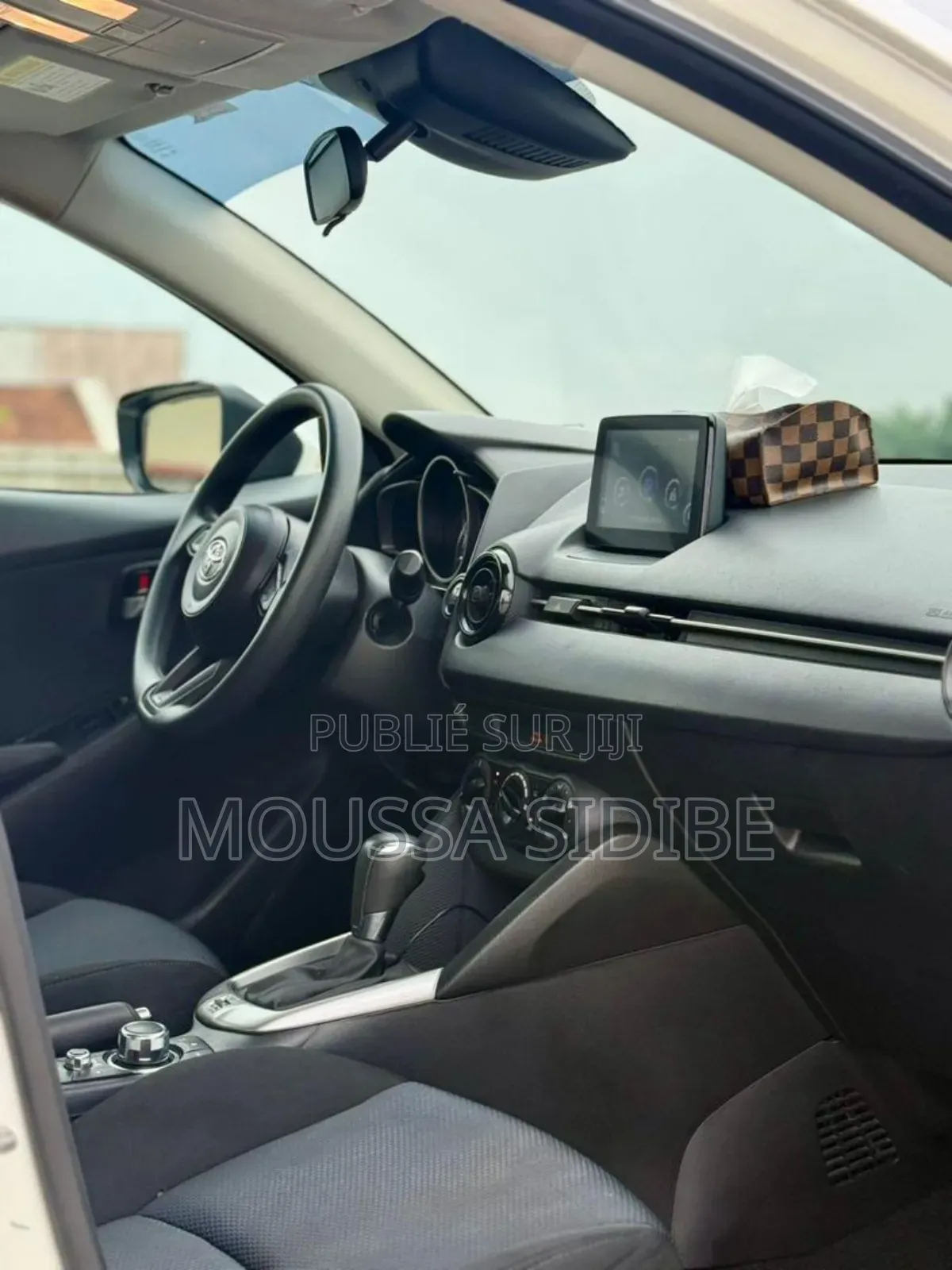 Toyota Yaris 1.5 Sedan L 2020 Blanc