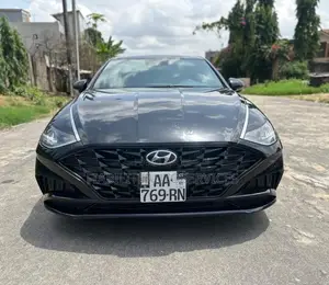 Photo - Hyundai Sonata Limited 2022 Noir