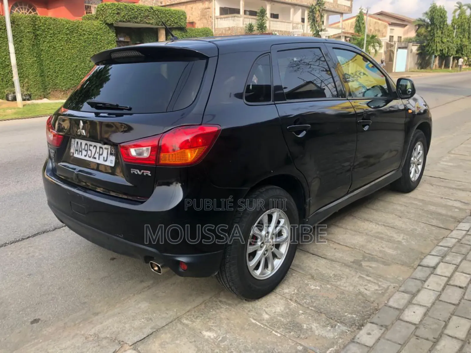 Mitsubishi RVR 2015 Noir