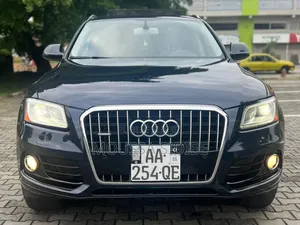 Audi Q5 2.0T Premium AWD quattro 2017 Noir