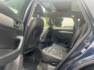 Audi Q5 2.0T Premium AWD quattro 2017 Noir