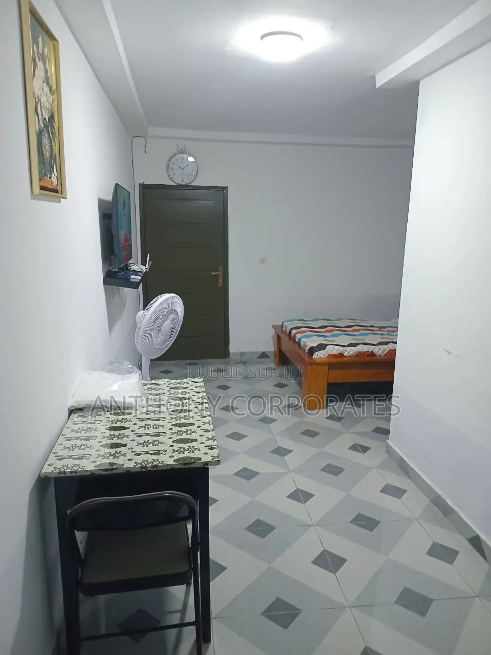 Furnished 1chbre Studio dans Anthony, Cocody à Louer